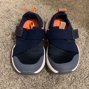 Boys shoes